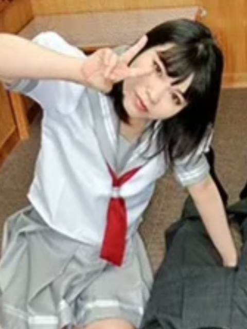 Momo Momoi